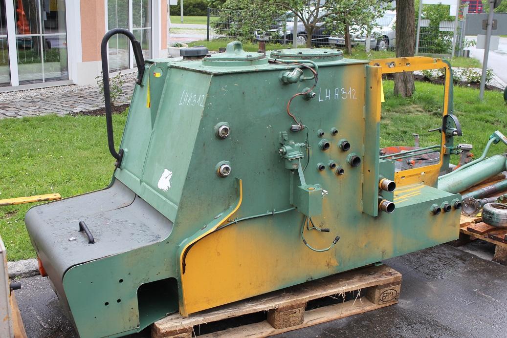 Liebherr A312 - Rezervni deo za Bager točkaš: slika 2 Liebherr A312 - Rezervni deo za Bager točkaš: slika 2