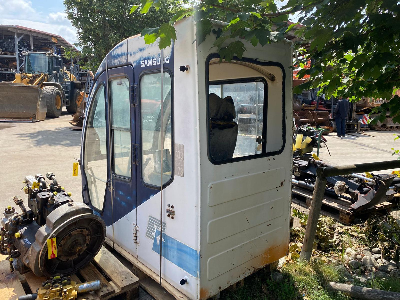 Samsung SE 210 - Kabina za Građevinska mašina: slika 2 Samsung SE 210 - Kabina za Građevinska mašina: slika 2