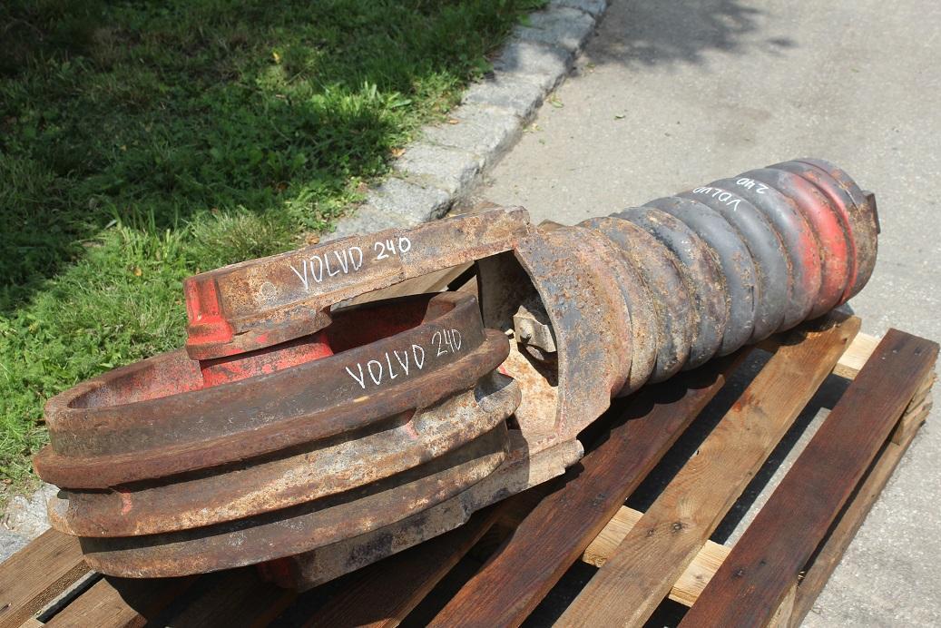 Volvo EC 240 B NLC - Delovi podvozja za Građevinska mašina: slika 3 Volvo EC 240 B NLC - Delovi podvozja za Građevinska mašina: slika 3