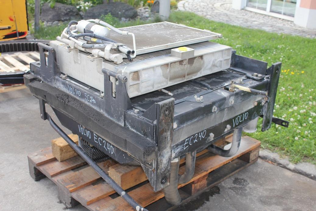 Volvo EC 240 BNLC - Sistem za hlađenje za Građevinska mašina: slika 1 Volvo EC 240 BNLC - Sistem za hlađenje za Građevinska mašina: slika 1
