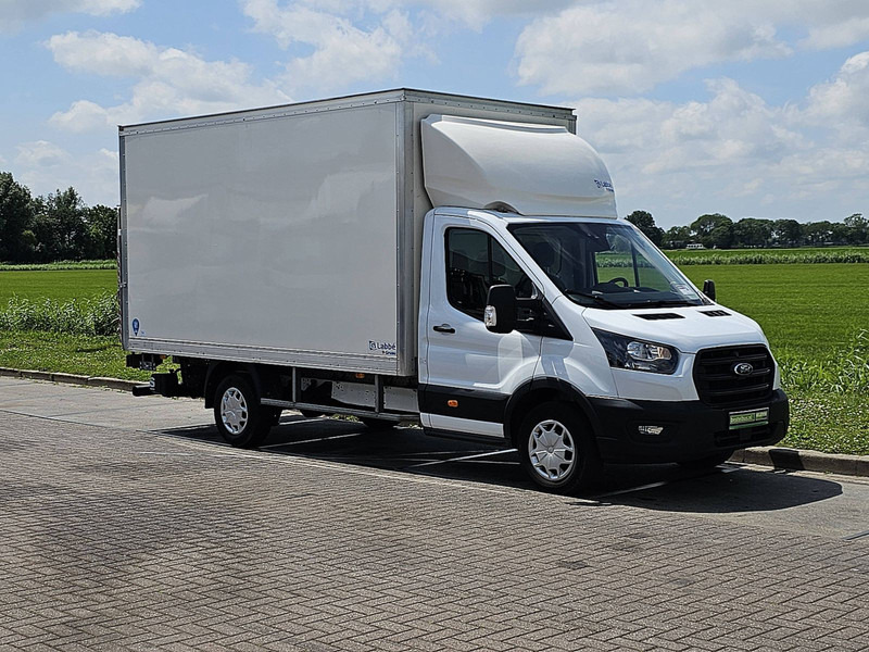 Ford Transit 2.0 Bakwagen Laadklep! - Dostavno vozilo sa zatvorenim sandukom: slika 4 Ford Transit 2.0 Bakwagen Laadklep! - Dostavno vozilo sa zatvorenim sandukom: slika 4