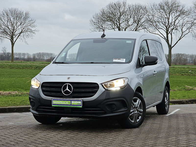 Mercedes-Benz Citan 110 CDI L1 PRO Mbux Euro6! - Dostavno vozilo sa zatvorenim sandukom: slika 1 Mercedes-Benz Citan 110 CDI L1 PRO Mbux Euro6! - Dostavno vozilo sa zatvorenim sandukom: slika 1
