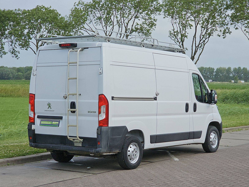 Peugeot Boxer 2.2 L2H2 Imperiaal Navi - Furgon: slika 3 Peugeot Boxer 2.2 L2H2 Imperiaal Navi - Furgon: slika 3