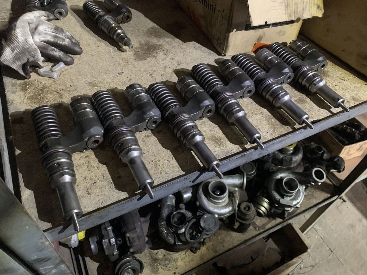 Bosch 3964829 VOLVO FM12, FH12, 3964829 - Pumpa za gorivo za Kamion: slika 1 Bosch 3964829 VOLVO FM12, FH12, 3964829 - Pumpa za gorivo za Kamion: slika 1