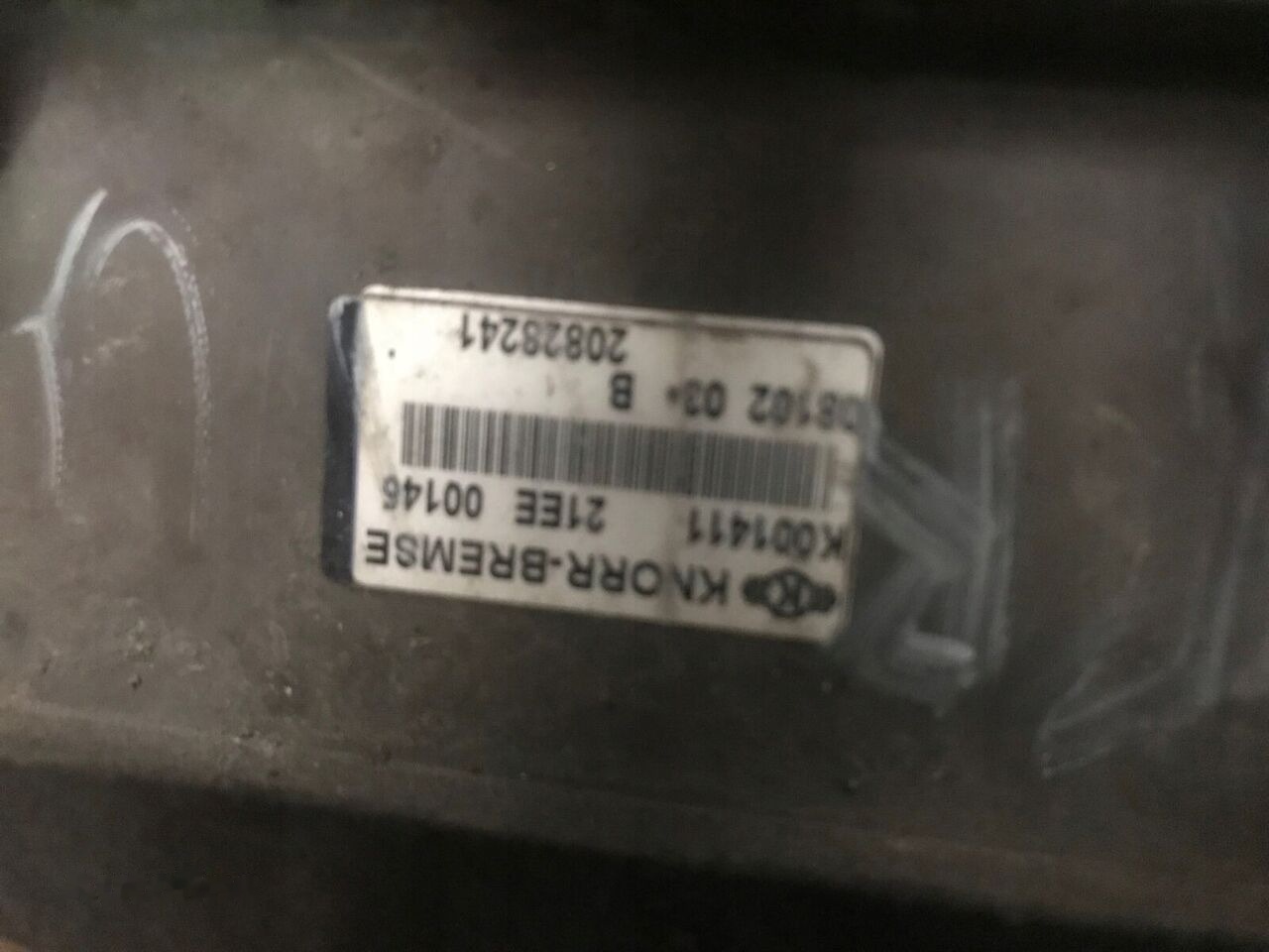 Knorr-Bremse K001411   Volvo FM FH Renault - Kočioni ventil za Kamion: slika 3 Knorr-Bremse K001411   Volvo FM FH Renault - Kočioni ventil za Kamion: slika 3