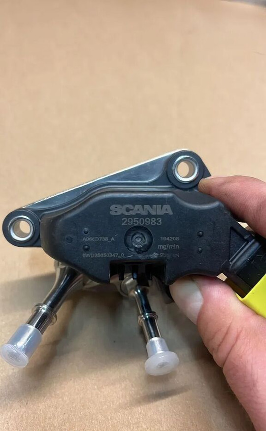 NOWY MODUL DOZUJACY DNOX SCANIA S 2020- 2950983 Scania - Prigušivač/ Izduvni sistem za Kamion: slika 1 NOWY MODUL DOZUJACY DNOX SCANIA S 2020- 2950983 Scania - Prigušivač/ Izduvni sistem za Kamion: slika 1