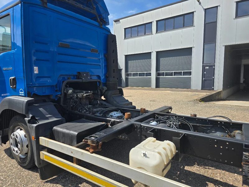 MAN TGM 15.240 TGM BDF - Kamion za prevoz kontejnera/ Kamion sa promenjivim sandukom: slika 5 MAN TGM 15.240 TGM BDF - Kamion za prevoz kontejnera/ Kamion sa promenjivim sandukom: slika 5