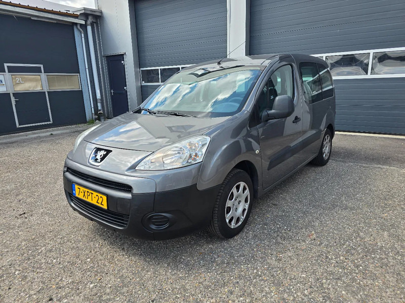 Peugeot Partner 1.6 benzine - Automobil: slika 1 Peugeot Partner 1.6 benzine - Automobil: slika 1