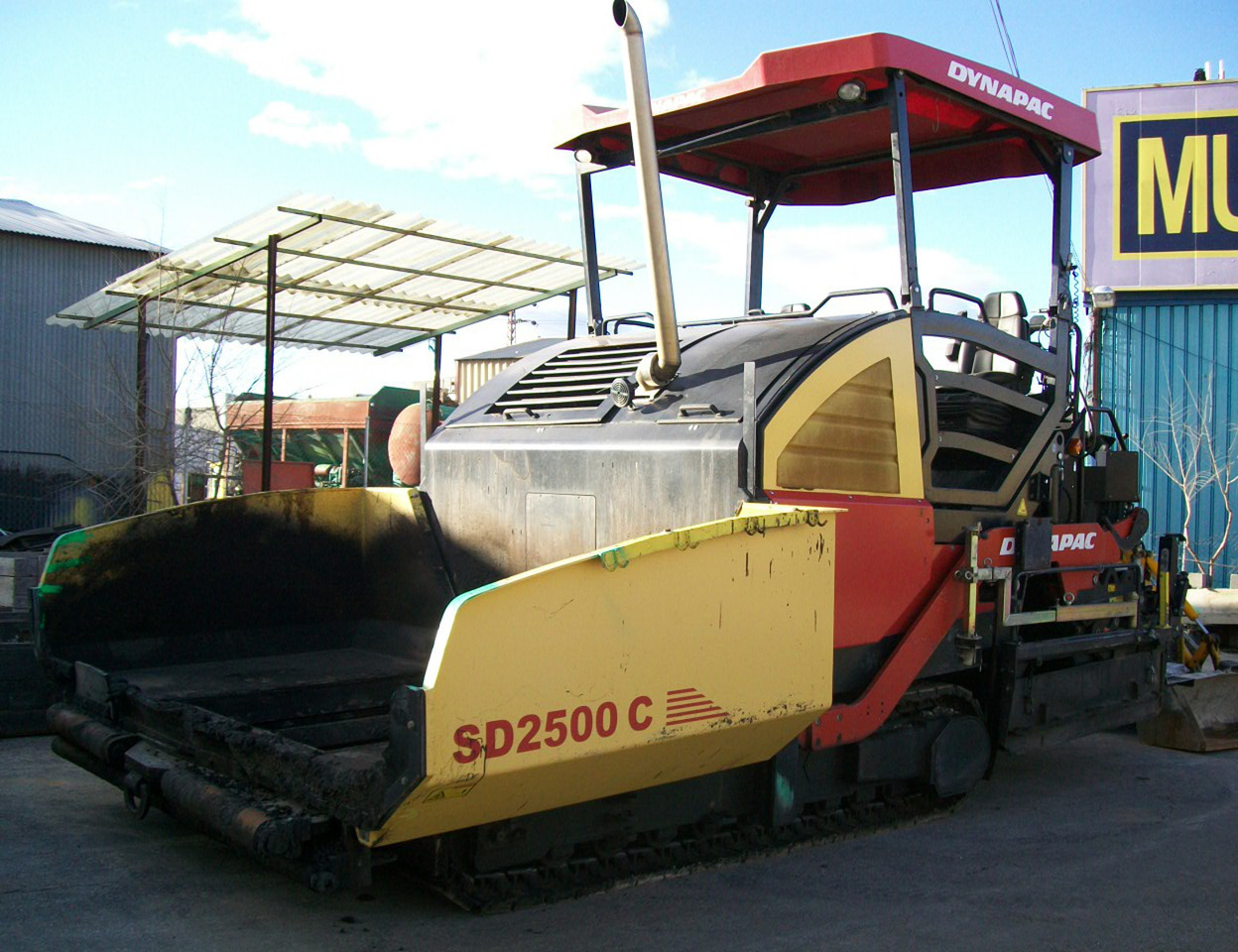Extendedora de cadenas Dynapac SD 2500C - Asfaltni finišer: slika 1 Extendedora de cadenas Dynapac SD 2500C - Asfaltni finišer: slika 1