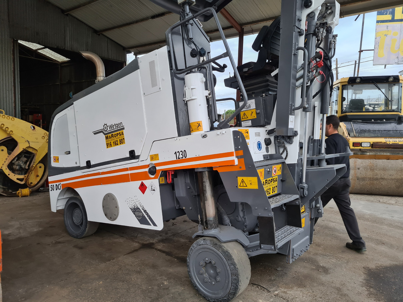 Fresadora de asfalto Wirtgen W 50DCi - Hladni planer: slika 1 Fresadora de asfalto Wirtgen W 50DCi - Hladni planer: slika 1