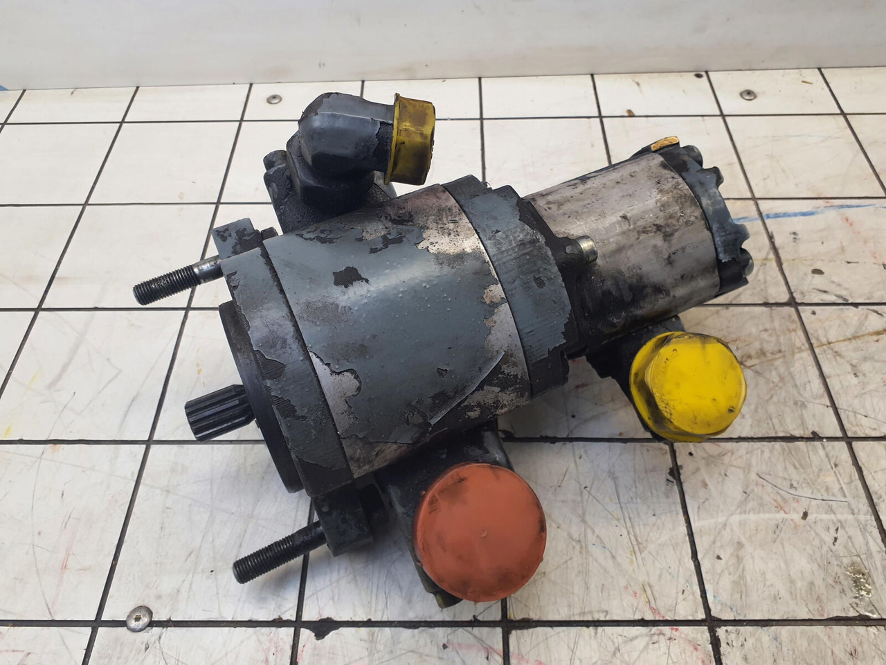 Bosch LTM 1060 dual gear pump - Hidraulična pumpa za Pokretni kran: slika 1 Bosch LTM 1060 dual gear pump - Hidraulična pumpa za Pokretni kran: slika 1