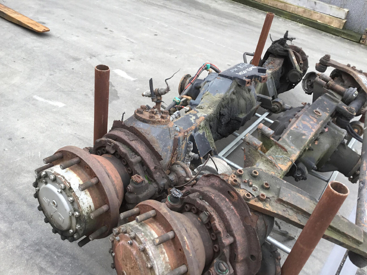 DAF SK 598 axle 5 - Osovina i delovi za Pokretni kran: slika 4 DAF SK 598 axle 5 - Osovina i delovi za Pokretni kran: slika 4