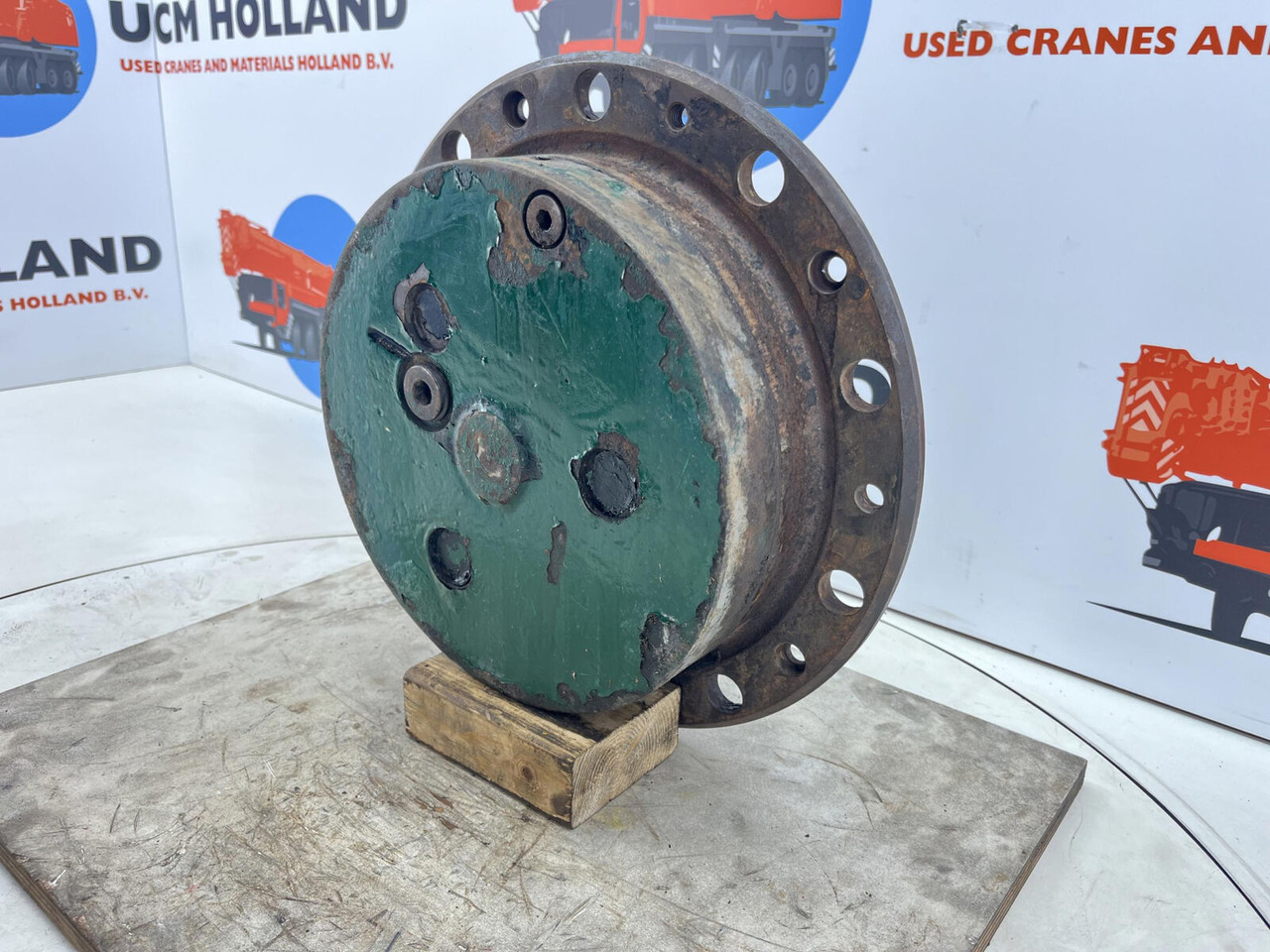 FAUN ATF 30 planetary gear 17-24-67-32-3pl-H87 - Pogonski reduktor za Pokretni kran: slika 2 FAUN ATF 30 planetary gear 17-24-67-32-3pl-H87 - Pogonski reduktor za Pokretni kran: slika 2