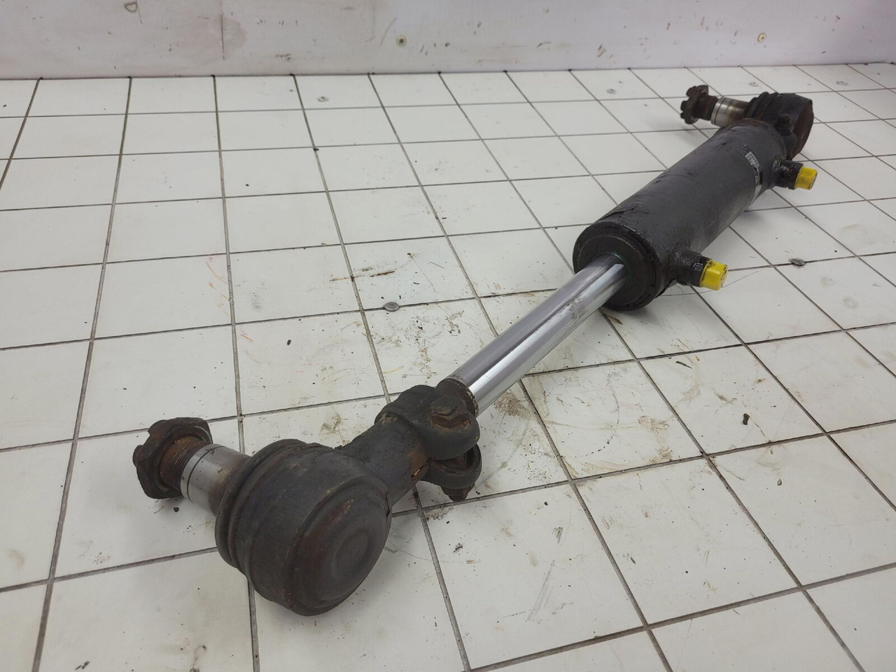 FAUN ATF 50G-3 steering cylinder - Hidraulični cilindar za Pokretni kran: slika 4 FAUN ATF 50G-3 steering cylinder - Hidraulični cilindar za Pokretni kran: slika 4