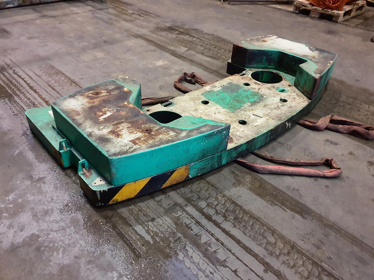 FAUN ATF 60-3 counterweight 1,6t - Kontra teg za Pokretni kran: slika 3 FAUN ATF 60-3 counterweight 1,6t - Kontra teg za Pokretni kran: slika 3