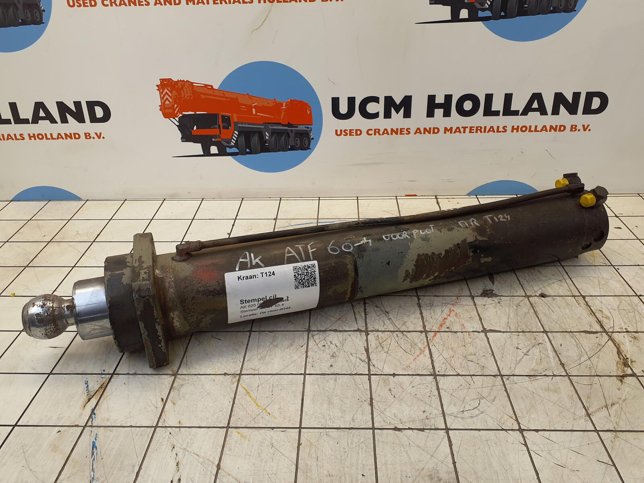 FAUN ATF 60-4 outrigger cylinder front - Hidraulični cilindar za Kran: slika 1 FAUN ATF 60-4 outrigger cylinder front - Hidraulični cilindar za Kran: slika 1