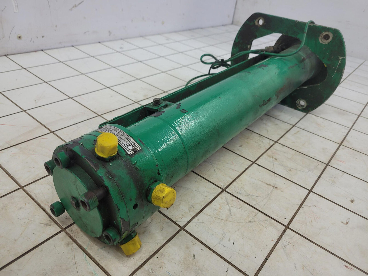FAUN ATF 65-G4 counterweight cylinder - Hidraulični cilindar za Pokretni kran: slika 2 FAUN ATF 65-G4 counterweight cylinder - Hidraulični cilindar za Pokretni kran: slika 2