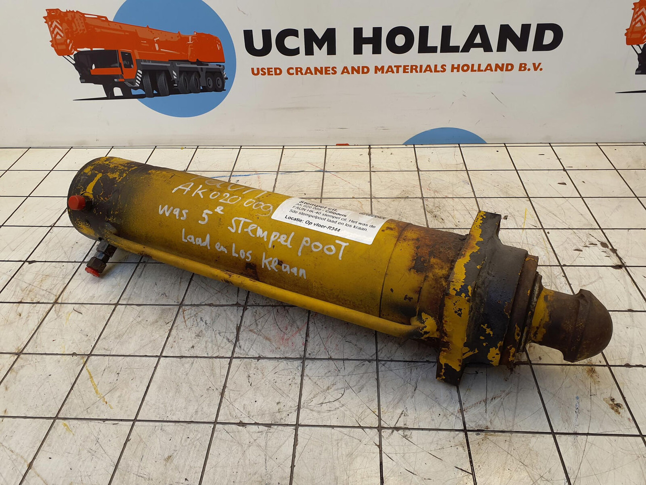 FAUN HK 40 outrigger cylinder - Hidraulični cilindar za Kran: slika 2 FAUN HK 40 outrigger cylinder - Hidraulični cilindar za Kran: slika 2