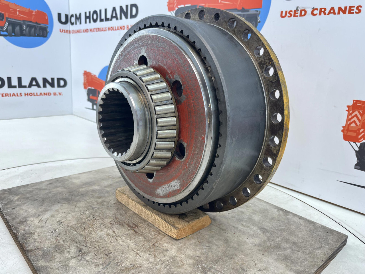 FAUN RTF 30 Planetary gear 15-23-63-36-3pl-H25-24 - Pogonski reduktor za Pokretni kran: slika 3 FAUN RTF 30 Planetary gear 15-23-63-36-3pl-H25-24 - Pogonski reduktor za Pokretni kran: slika 3