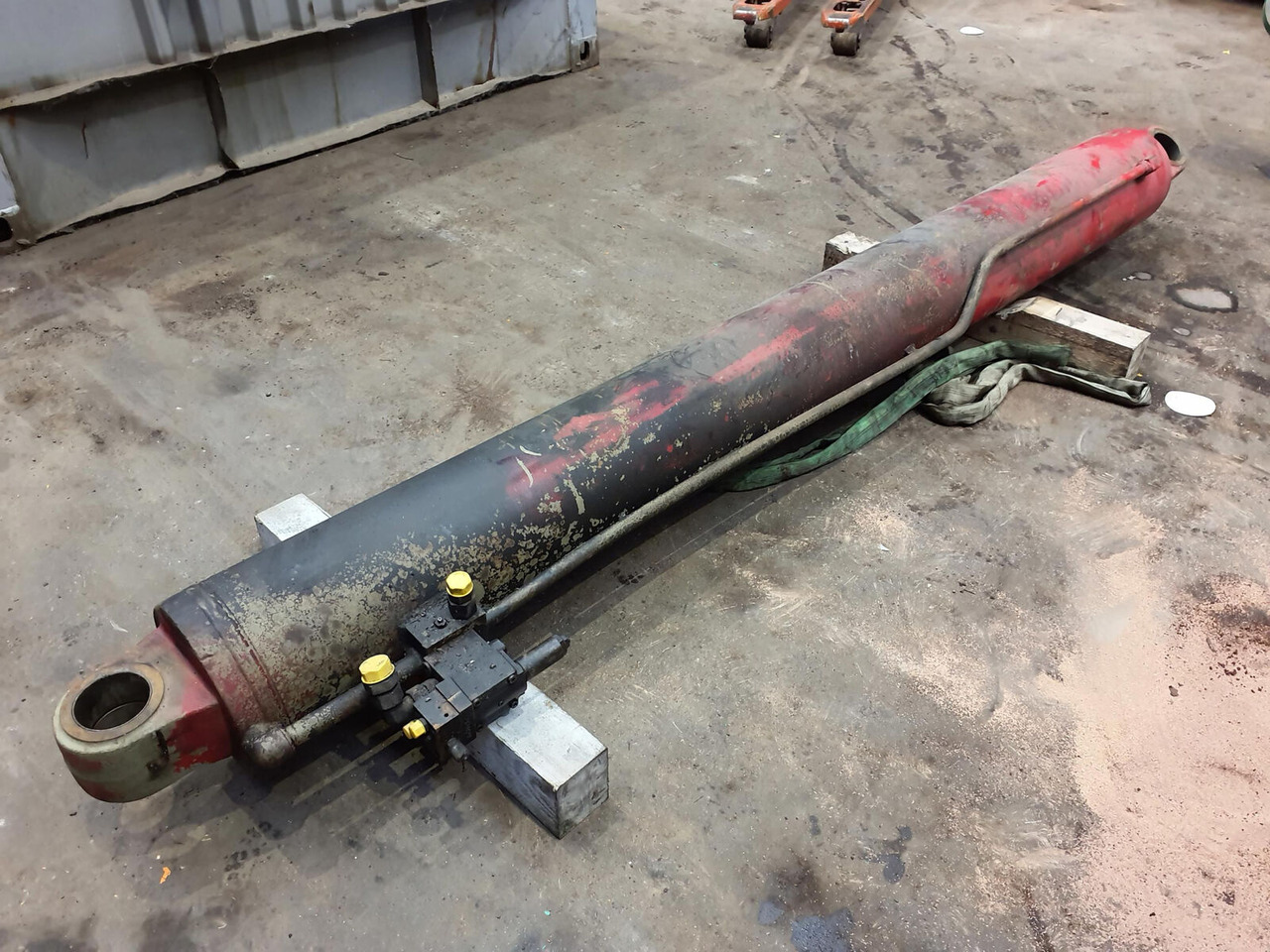 FAUN RTF 40-3 boom cylinder - Hidraulični cilindar za Pokretni kran: slika 2 FAUN RTF 40-3 boom cylinder - Hidraulični cilindar za Pokretni kran: slika 2
