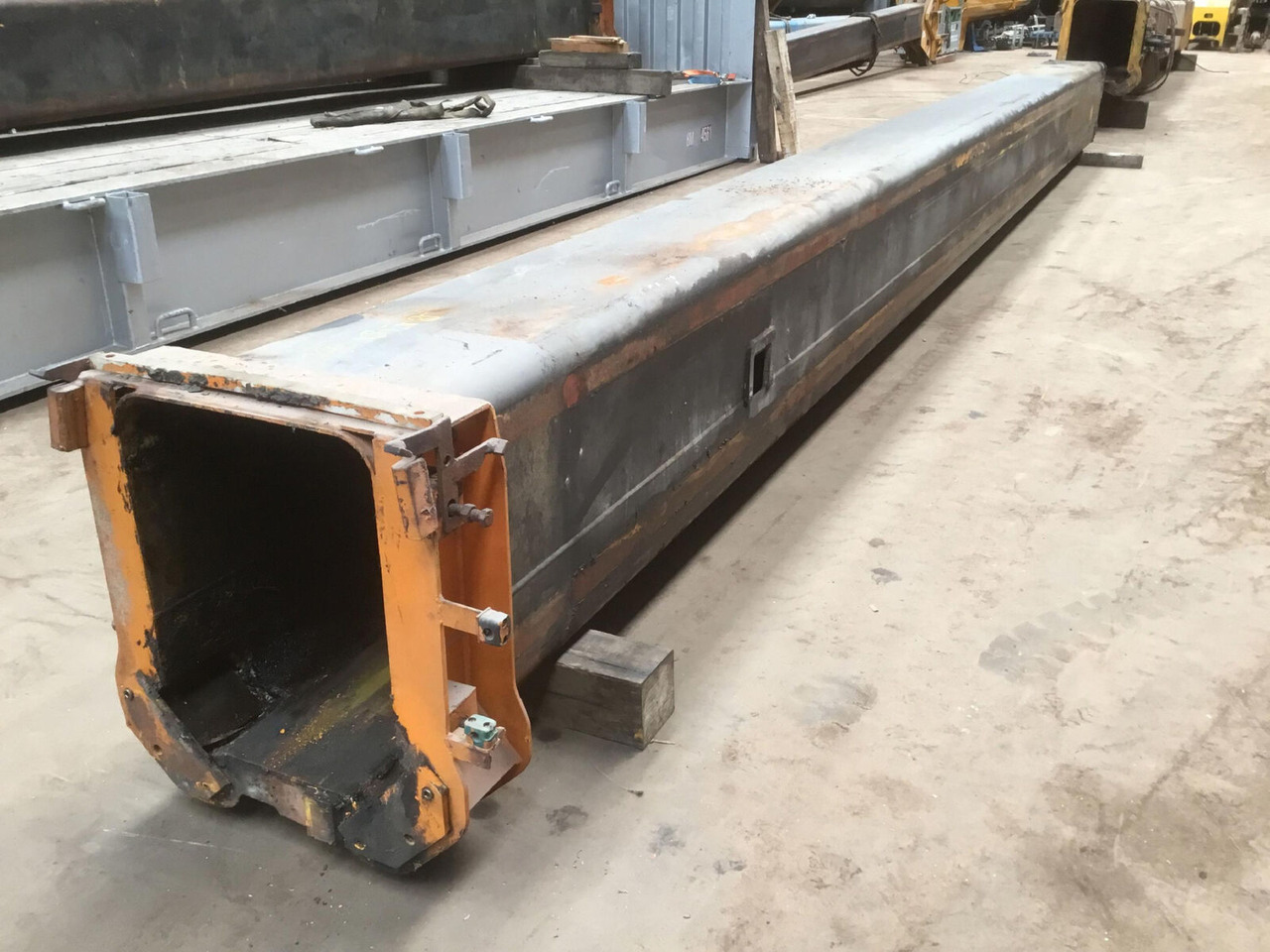 FAUN RTF 50-4 telescopic section 2 - Platforma za Pokretni kran: slika 1 FAUN RTF 50-4 telescopic section 2 - Platforma za Pokretni kran: slika 1
