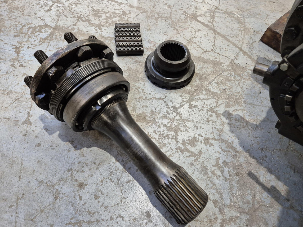 Diferencijalna brzina za Pokretni kran FAUN RTF 50/60 mid differential for parts: slika 8