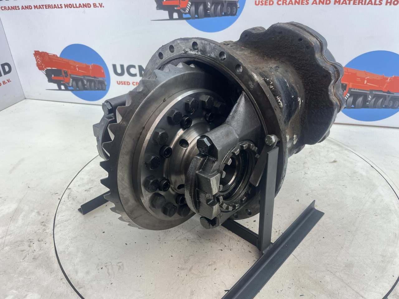 Gottwald mid differential 14x34 axle 4 - Diferencijalna brzina za Kran: slika 2 Gottwald mid differential 14x34 axle 4 - Diferencijalna brzina za Kran: slika 2
