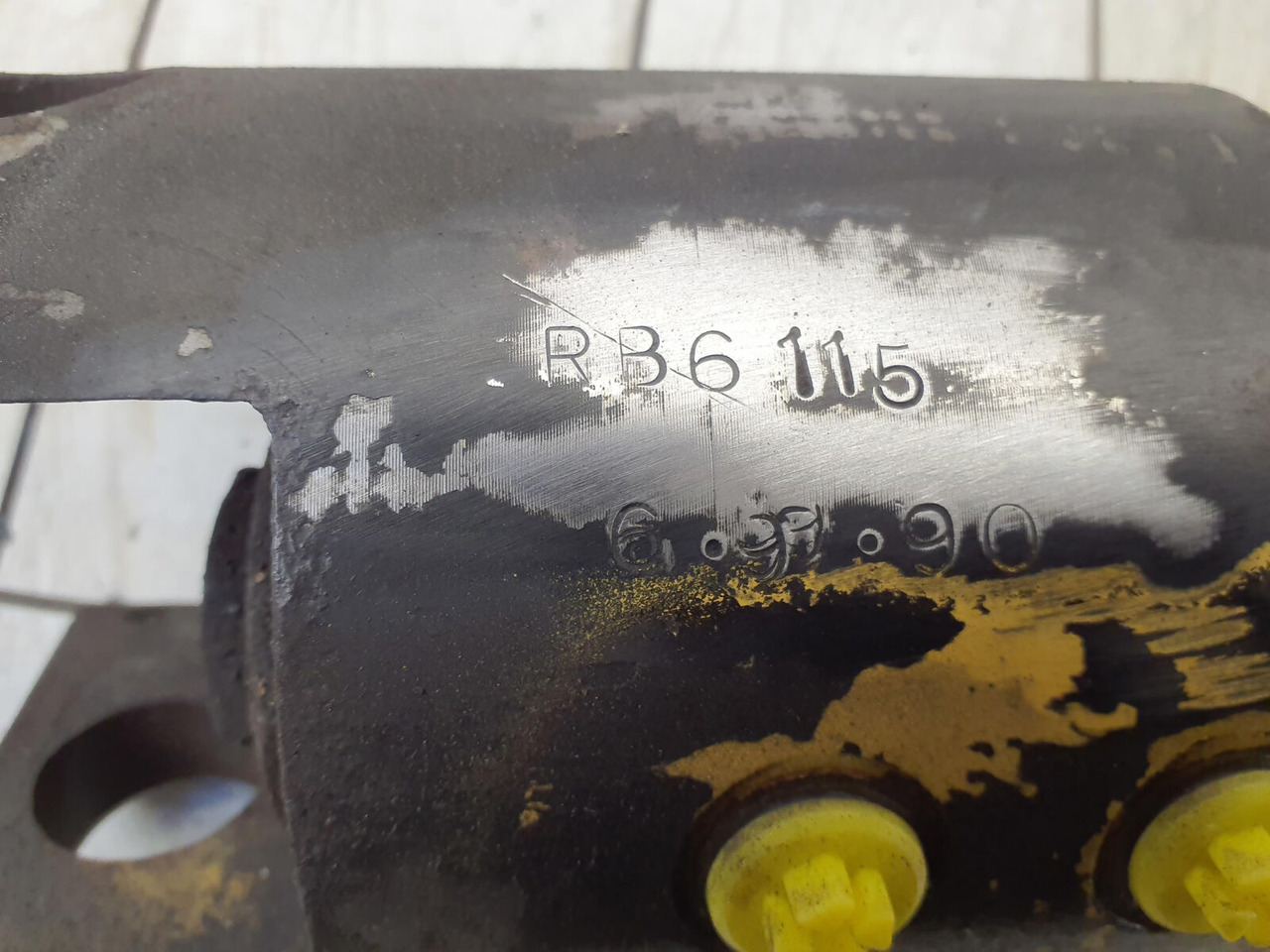 Grove AT 422 outrigger cylinder - Hidraulični cilindar za Kran: slika 5 Grove AT 422 outrigger cylinder - Hidraulični cilindar za Kran: slika 5