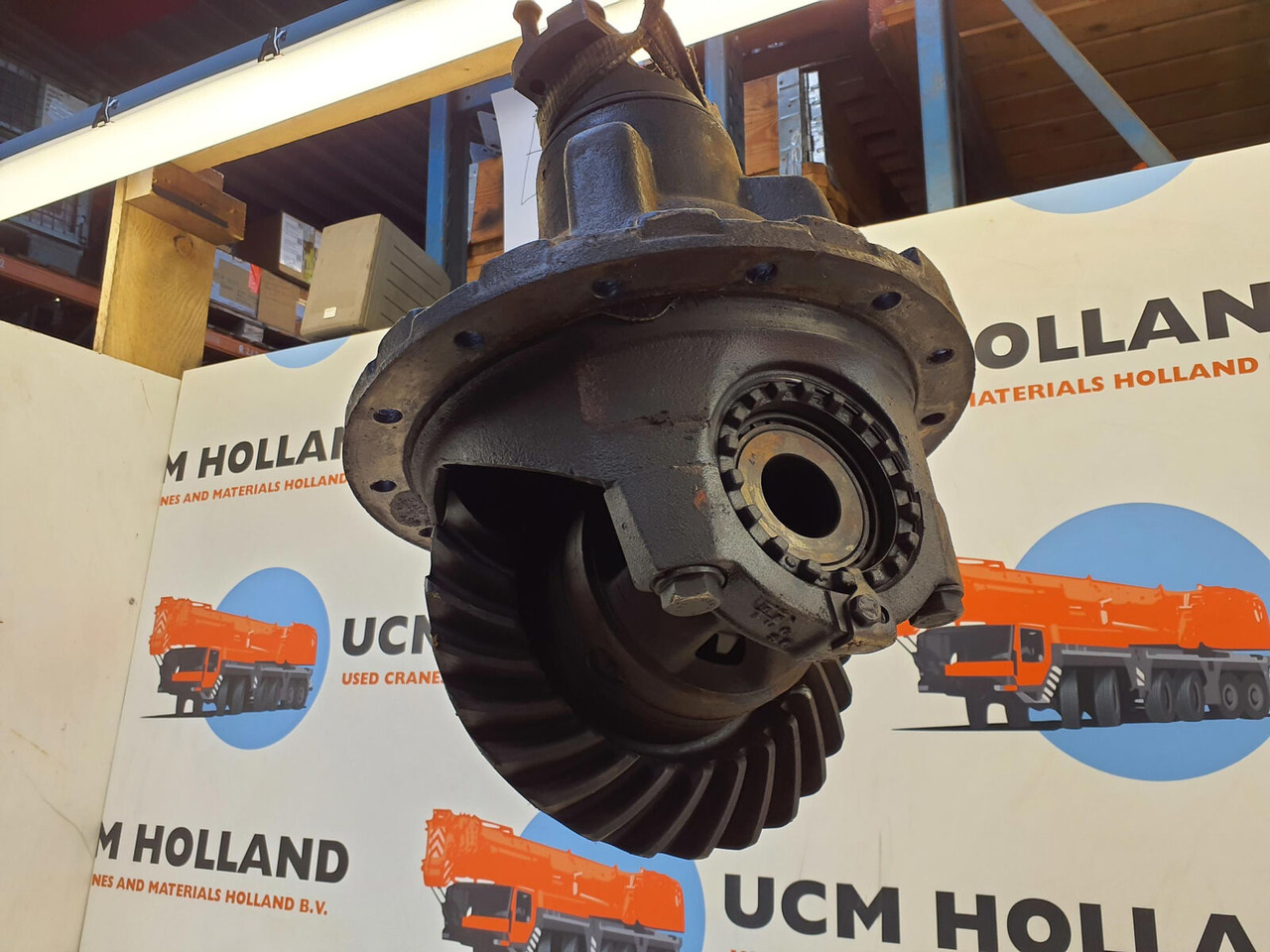 Grove AT 750 BE Differential 12x27 axle 3 - Diferencijalna brzina za Kran: slika 4 Grove AT 750 BE Differential 12x27 axle 3 - Diferencijalna brzina za Kran: slika 4