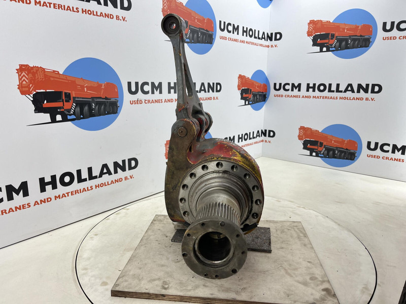 Grove GMK 3050 Steering knuckle axle 1 and 2 left - Rukavc točka za Kran: slika 2 Grove GMK 3050 Steering knuckle axle 1 and 2 left - Rukavc točka za Kran: slika 2
