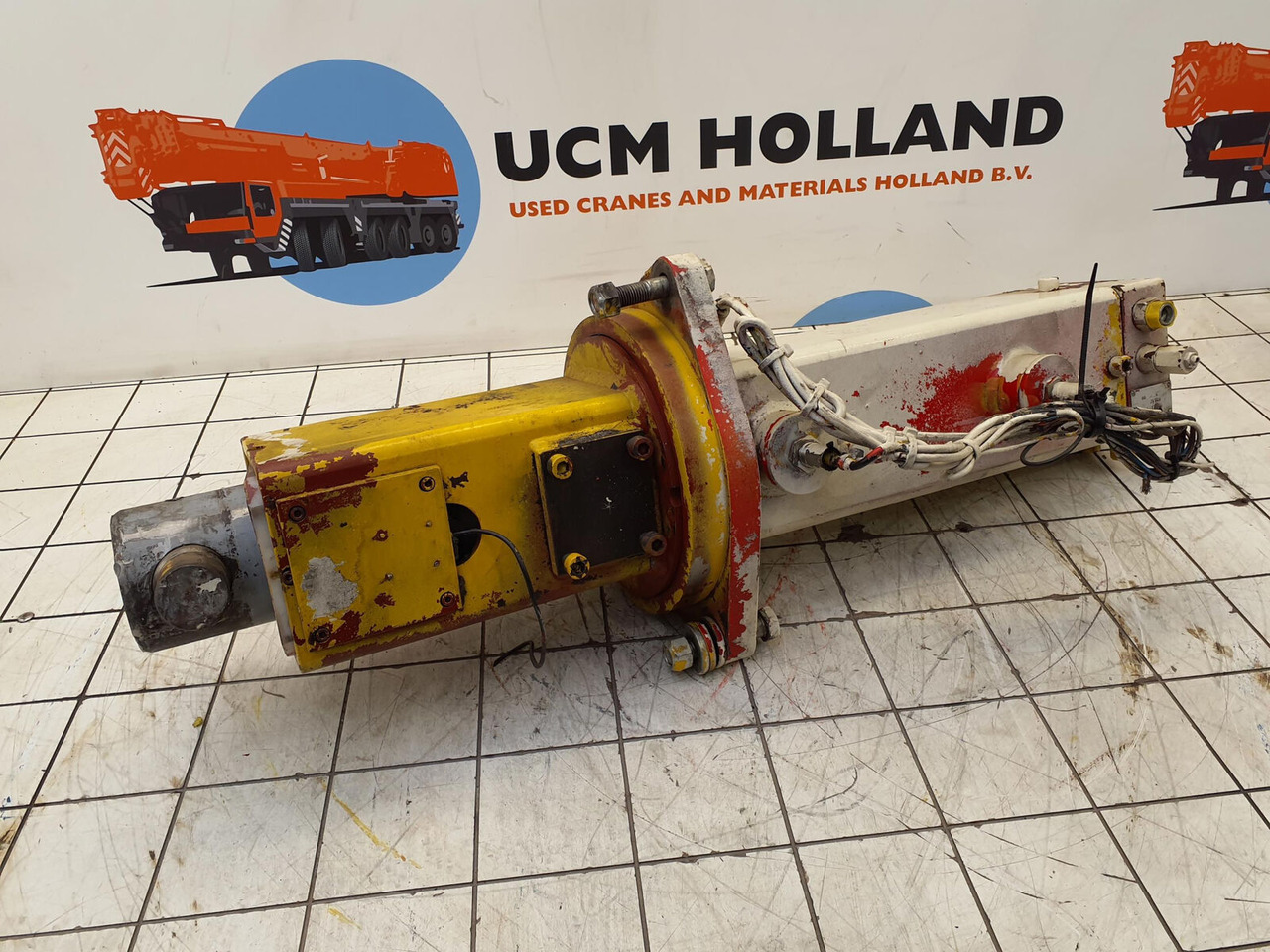 Grove GMK 3050 counterweight cylinder - Hidraulični cilindar za Pokretni kran: slika 4 Grove GMK 3050 counterweight cylinder - Hidraulični cilindar za Pokretni kran: slika 4