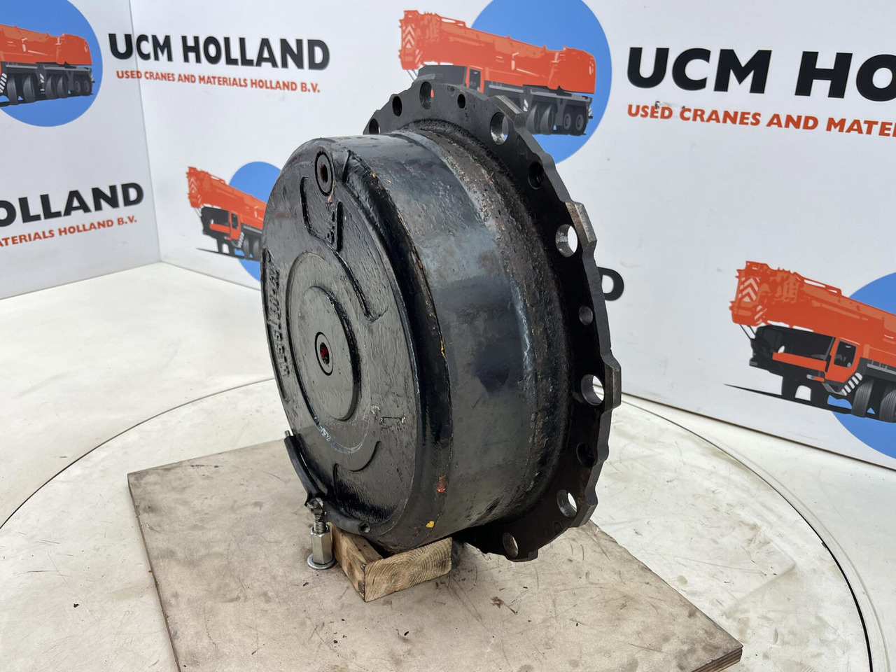 Grove GMK 3050 planetary gear 12-23-60-34-3pl-H135-46 - Pogonski reduktor za Pokretni kran: slika 2 Grove GMK 3050 planetary gear 12-23-60-34-3pl-H135-46 - Pogonski reduktor za Pokretni kran: slika 2
