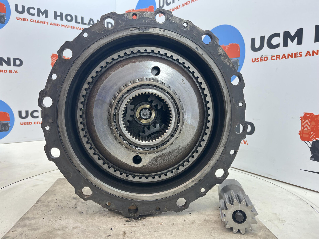 Grove GMK 3050 planetary gear 12-23-60-34-3pl-H135-46 - Pogonski reduktor za Pokretni kran: slika 4 Grove GMK 3050 planetary gear 12-23-60-34-3pl-H135-46 - Pogonski reduktor za Pokretni kran: slika 4