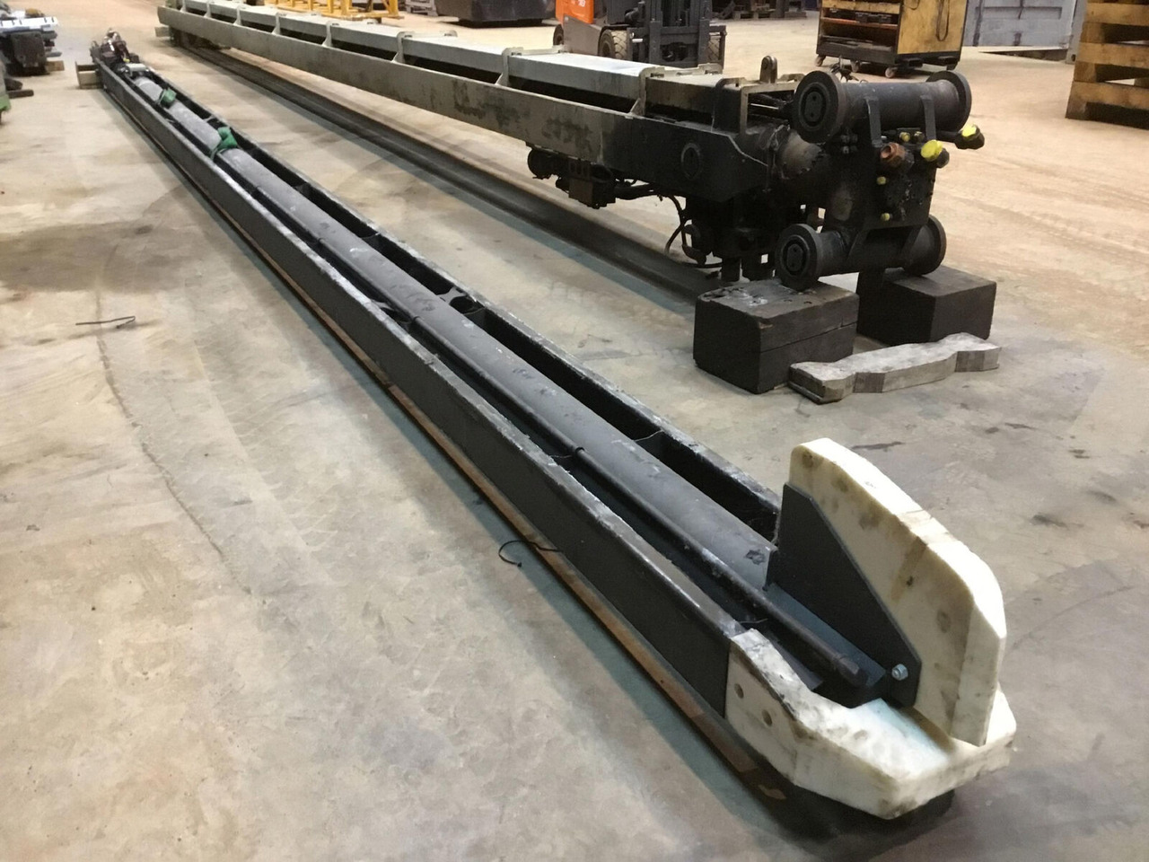 Grove GMK 4075 Telescopic boom cylinder - Hidraulični cilindar za Pokretni kran: slika 4 Grove GMK 4075 Telescopic boom cylinder - Hidraulični cilindar za Pokretni kran: slika 4