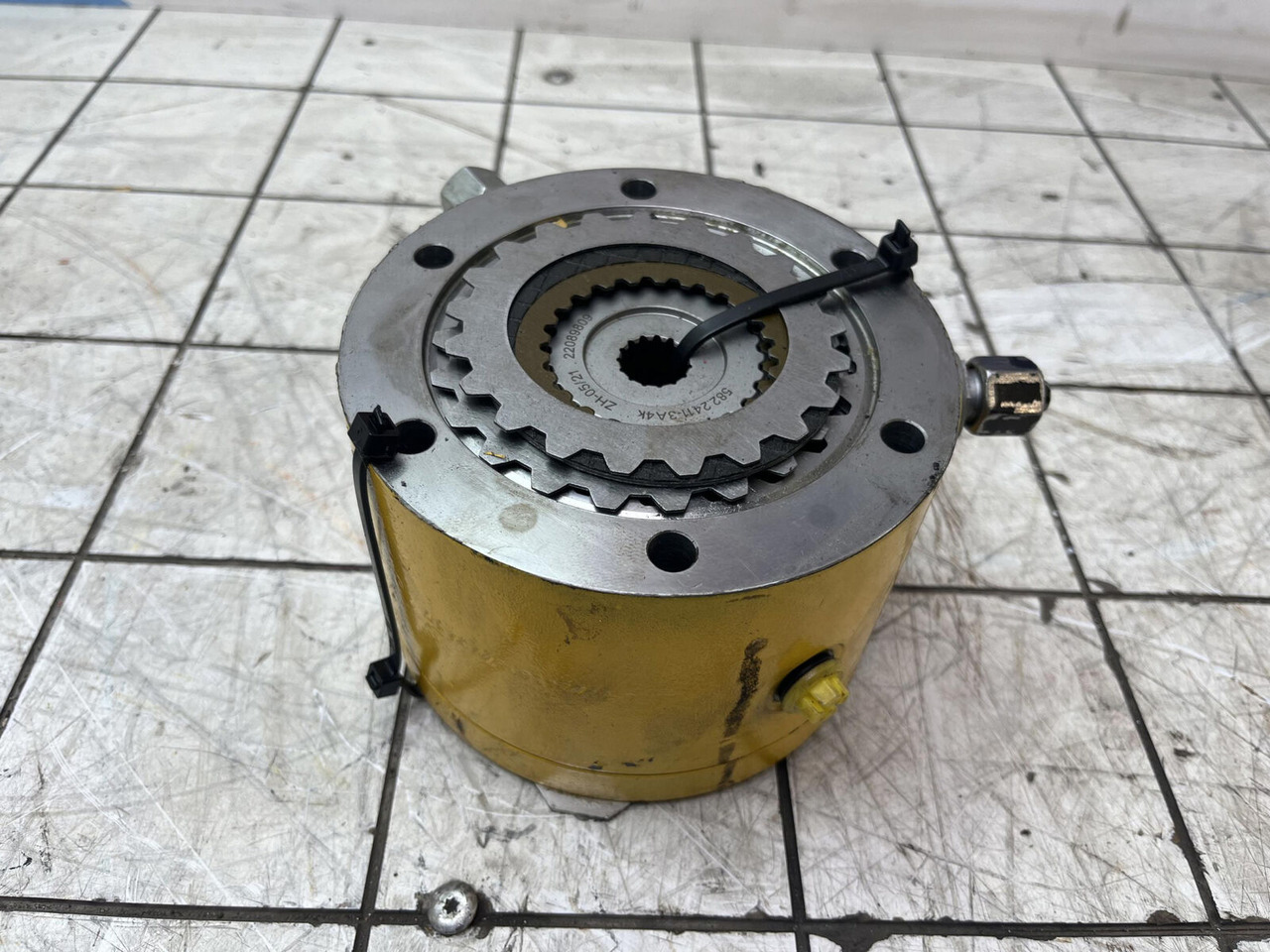 Grove GMK 6300L multiple-disk brake - Motor okretanja za Pokretni kran: slika 2 Grove GMK 6300L multiple-disk brake - Motor okretanja za Pokretni kran: slika 2