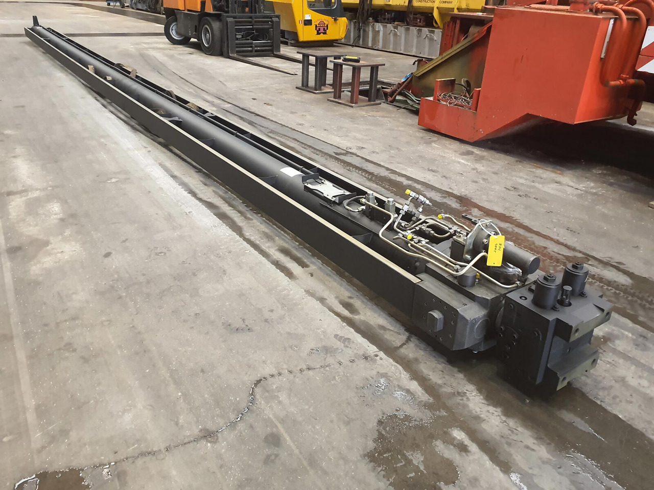 Grove GMK 6300L telescopic cylinder - Hidraulični cilindar za Pokretni kran: slika 2 Grove GMK 6300L telescopic cylinder - Hidraulični cilindar za Pokretni kran: slika 2