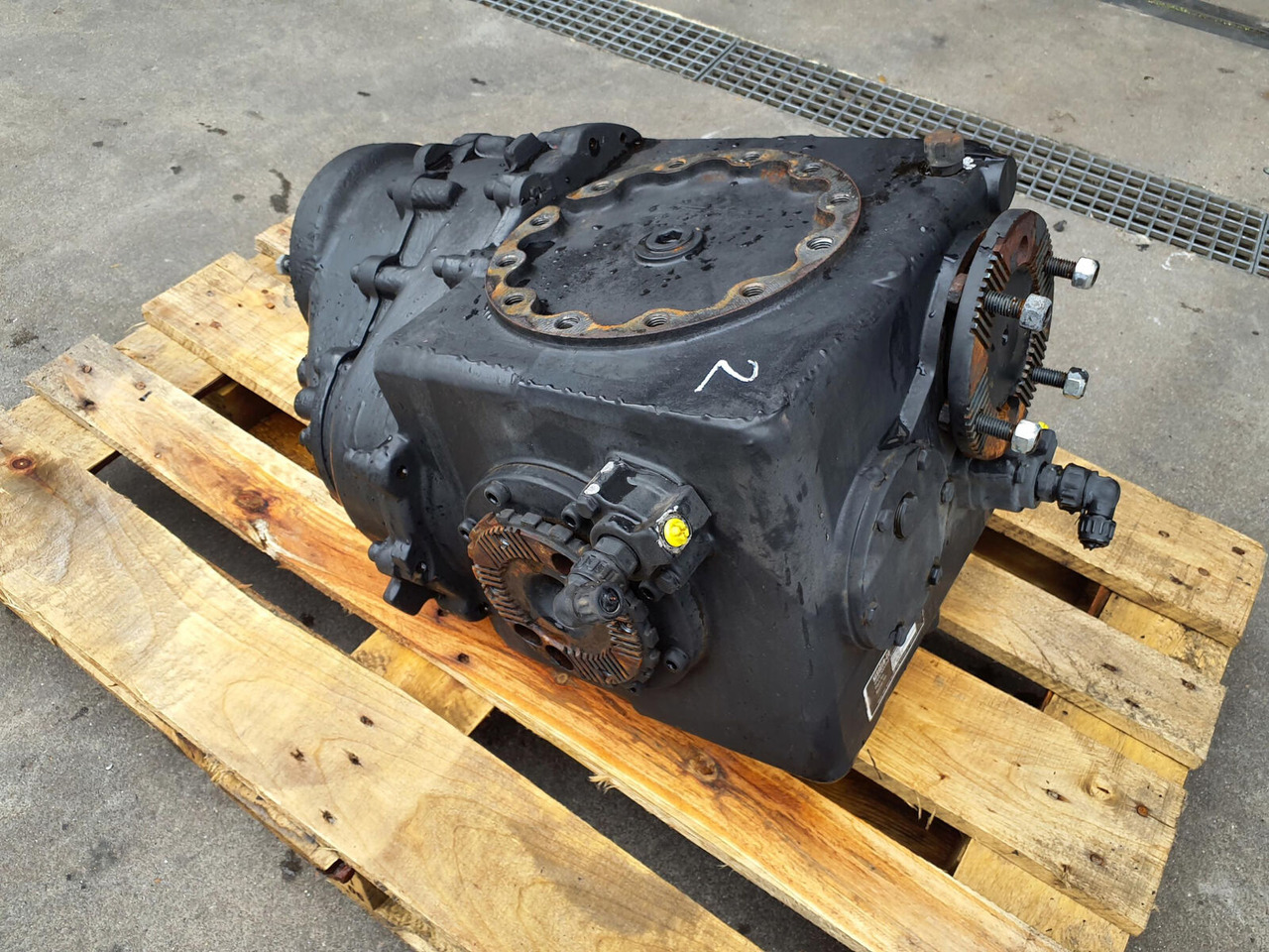 Grove GMK 6400 diff box axle2 - Diferencijalna brzina za Pokretni kran: slika 2 Grove GMK 6400 diff box axle2 - Diferencijalna brzina za Pokretni kran: slika 2