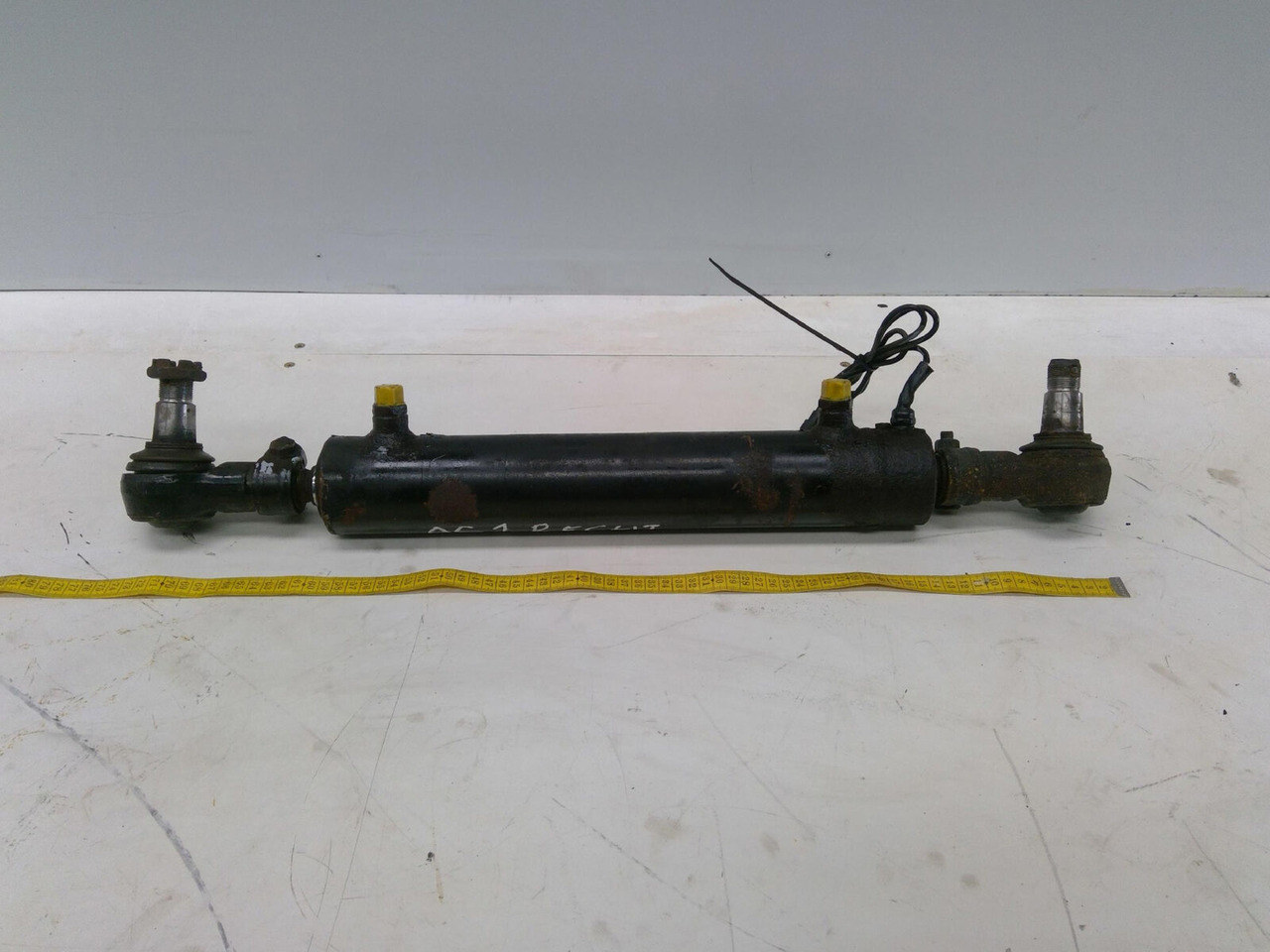 Grove Grove GMK 3055 steering cylinder axle 1 right - Hidraulični cilindar za Pokretni kran: slika 1 Grove Grove GMK 3055 steering cylinder axle 1 right - Hidraulični cilindar za Pokretni kran: slika 1