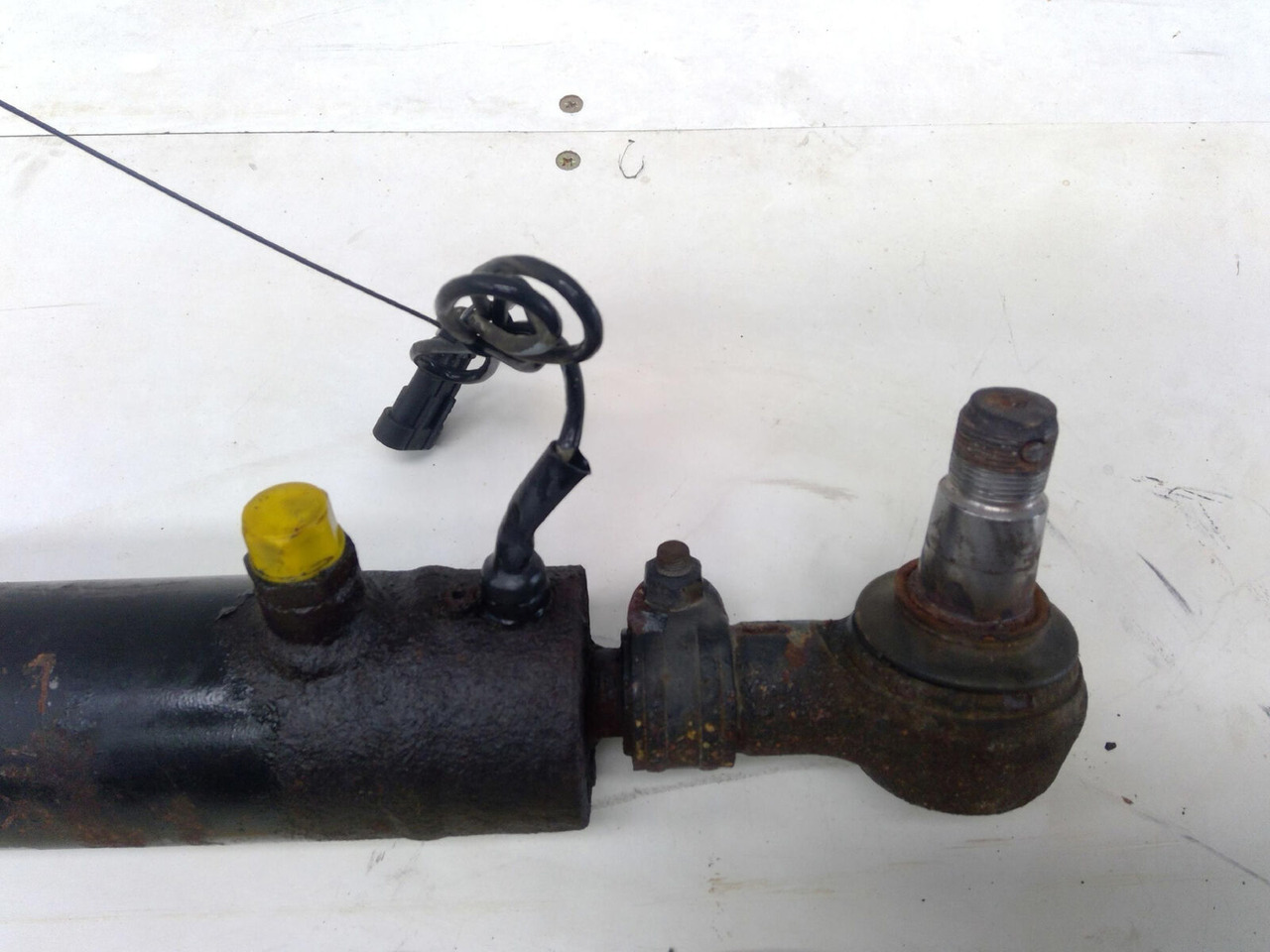 Grove Grove GMK 3055 steering cylinder axle 1 right - Hidraulični cilindar za Pokretni kran: slika 3 Grove Grove GMK 3055 steering cylinder axle 1 right - Hidraulični cilindar za Pokretni kran: slika 3
