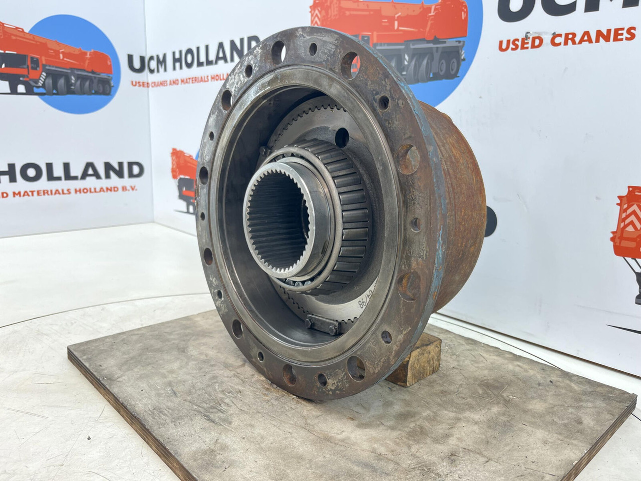 Kessler+Co Kessler planetary gear 22-25-74-40-4pl-H172-46 - Pogonski reduktor za Kran: slika 3 Kessler+Co Kessler planetary gear 22-25-74-40-4pl-H172-46 - Pogonski reduktor za Kran: slika 3