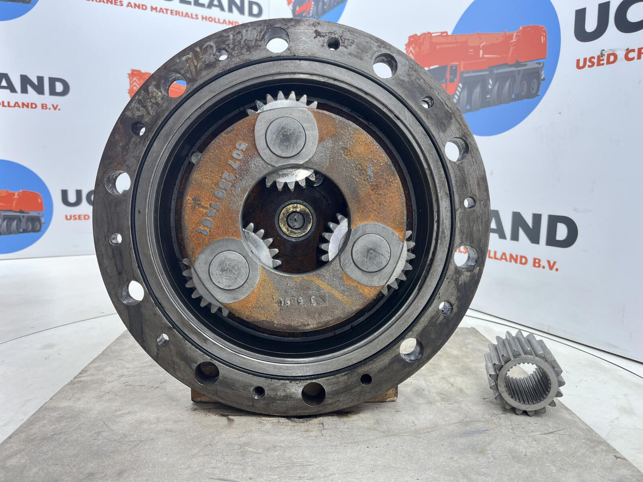Kessler Planetary gear 17-24-67-32-3pl-H83-42 - Pogonski reduktor za Pokretni kran: slika 4 Kessler Planetary gear 17-24-67-32-3pl-H83-42 - Pogonski reduktor za Pokretni kran: slika 4