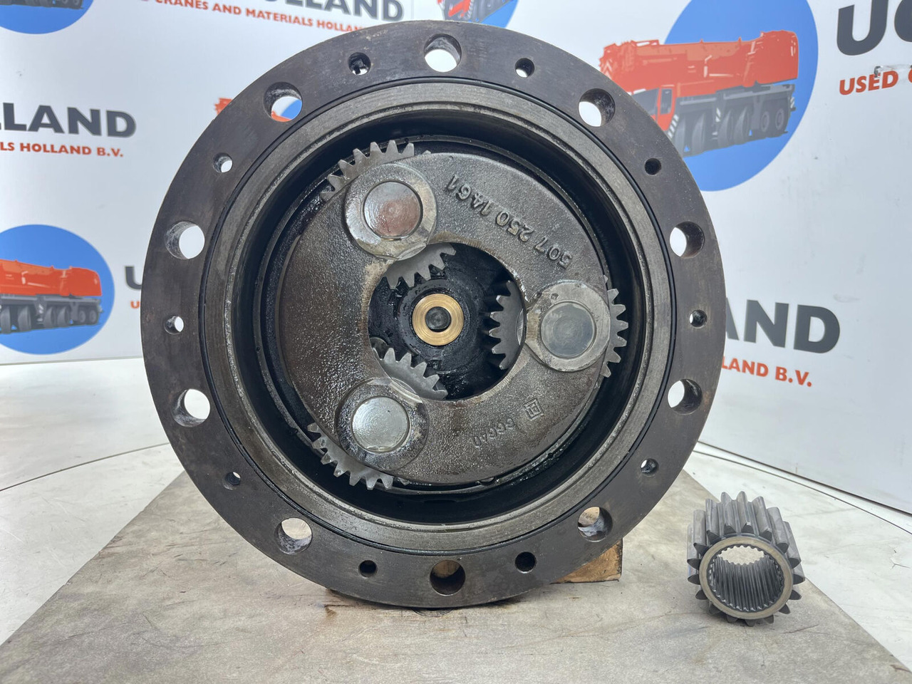 Kessler Planetary gear 17-24-67-32-3pl-H83-42 - Pogonski reduktor za Pokretni kran: slika 4 Kessler Planetary gear 17-24-67-32-3pl-H83-42 - Pogonski reduktor za Pokretni kran: slika 4