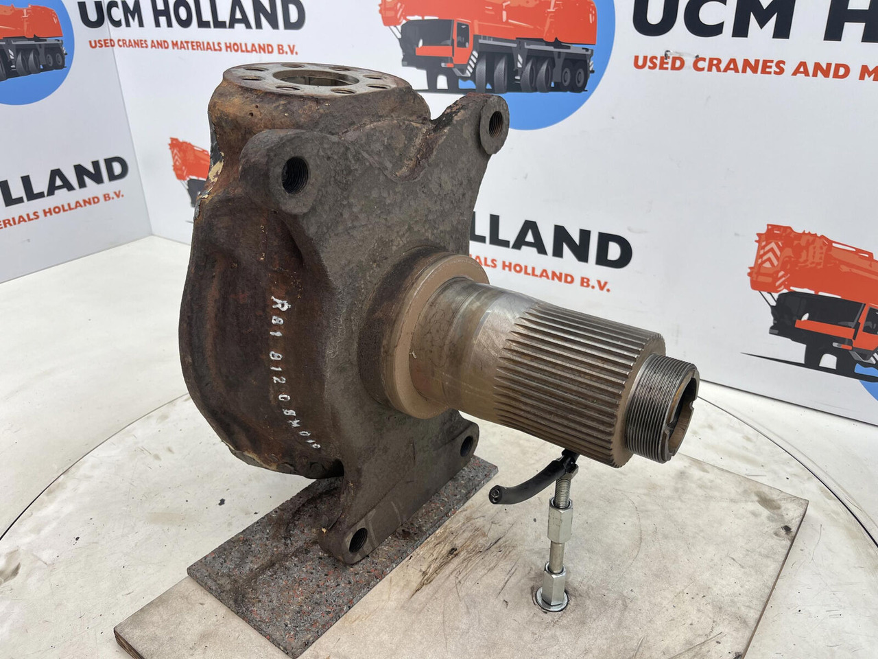 Krupp 70 GMT Steering knuckle axle 2 - Rukavc točka za Pokretni kran: slika 3 Krupp 70 GMT Steering knuckle axle 2 - Rukavc točka za Pokretni kran: slika 3
