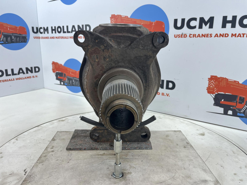 Krupp 70 GMT Steering knuckle axle 2 - Rukavc točka za Kran: slika 2 Krupp 70 GMT Steering knuckle axle 2 - Rukavc točka za Kran: slika 2