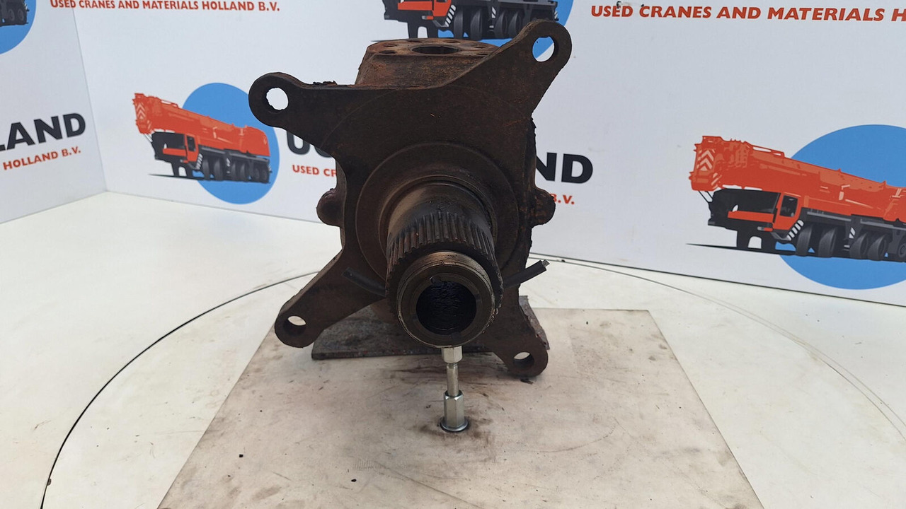Krupp KMK 2025 Steering knuckle axle 1 - Rukavc točka za Kran: slika 2 Krupp KMK 2025 Steering knuckle axle 1 - Rukavc točka za Kran: slika 2