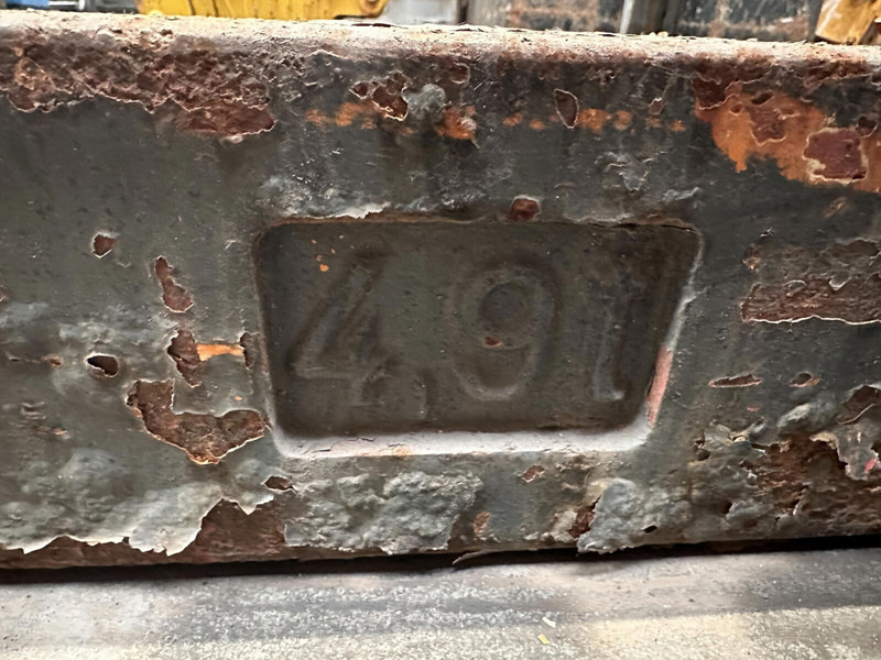 Krupp KMK 5160 counterweight 4,9 ton - Kontra teg za Građevinska mašina: slika 4 Krupp KMK 5160 counterweight 4,9 ton - Kontra teg za Građevinska mašina: slika 4