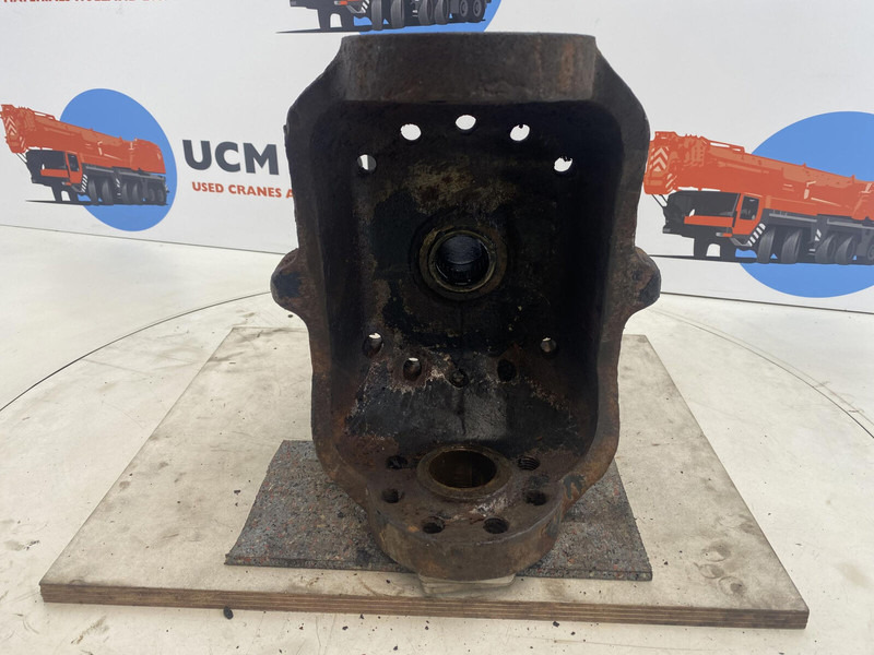 Liebherr LTM 1025 Steering knuckle 16 holes axle 1 - Rukavc točka za Kran: slika 5 Liebherr LTM 1025 Steering knuckle 16 holes axle 1 - Rukavc točka za Kran: slika 5