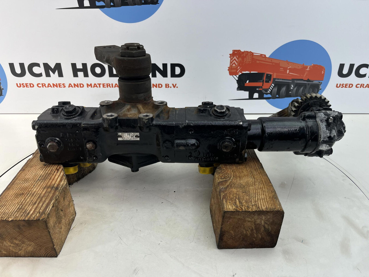 Liebherr LTM 1035-2 Steering box - Letva volana za Pokretni kran: slika 3 Liebherr LTM 1035-2 Steering box - Letva volana za Pokretni kran: slika 3