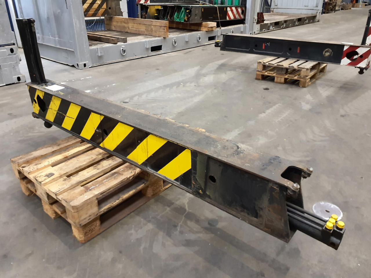 Liebherr LTM 1035-2 sliding beam complete - Suspenzija za Kran: slika 4 Liebherr LTM 1035-2 sliding beam complete - Suspenzija za Kran: slika 4