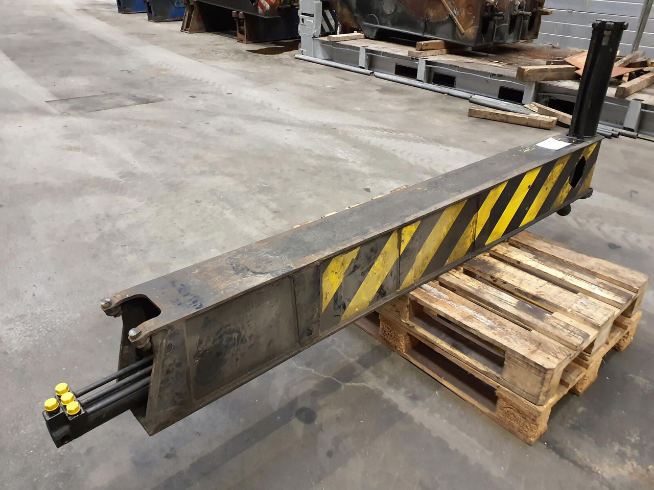 Liebherr LTM 1035-2 sliding beam complete - Suspenzija za Kran: slika 3 Liebherr LTM 1035-2 sliding beam complete - Suspenzija za Kran: slika 3